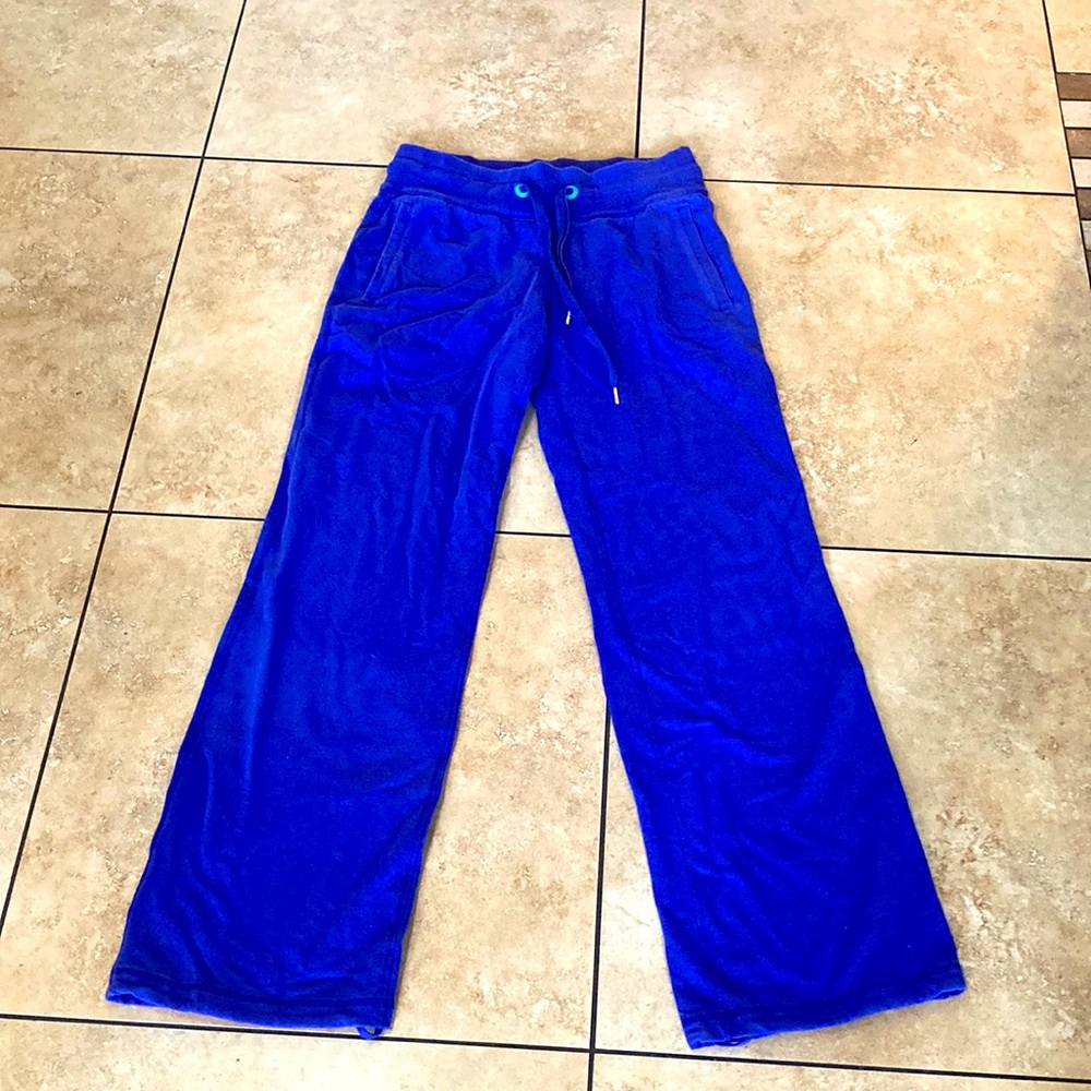 Lululemon beautiful pant size 6